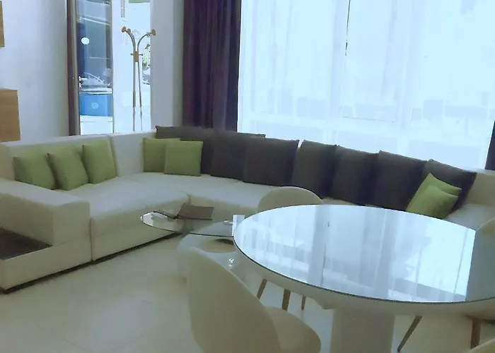 в комплекс милениум * Pomorie